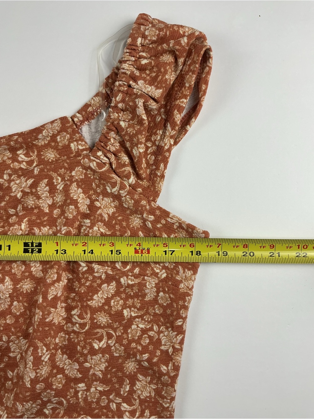 Rewind Rust Floral Ruffled strap cropped tank top - Picture 4 of 8